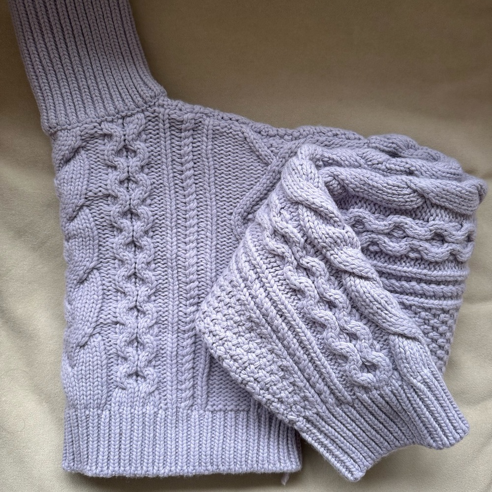 The Frankie Shop / 3.another ‘Esme’ Merino Wool Cropped Turtleneck Sweater.